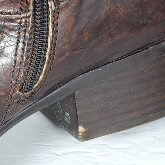 Born Women's Gibb US9M Distress Brown Leather Wide Calf Riding Equestrian Boots - Picture 13 of 16